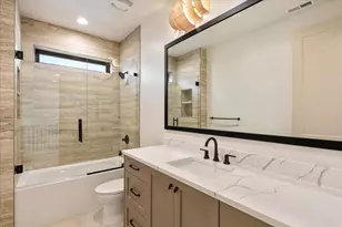 1618 E Center Pointe Dr, Lehi, UT 84043 - Photo 18