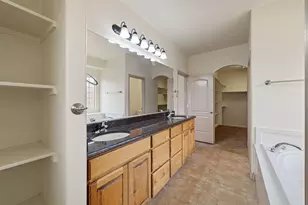 922 E Silver Shadows Dr, Washington, UT 84780 - Photo 14