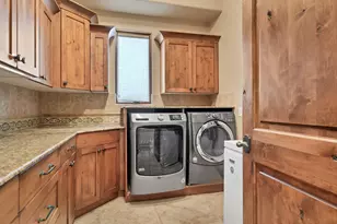 996 S Homestead Circle, Saint George, UT 84770 - Photo 34