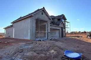 2588 E Suniva W, Saint George, UT 84790 - Photo 2