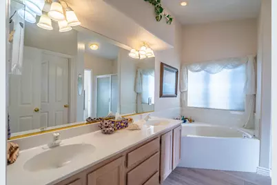 1610 W 100 N #44, Saint George, UT 84770 - Photo 26