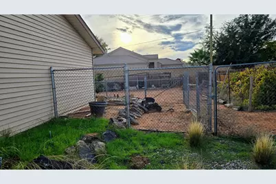 651 N Quail Ridge Dr, Washington, UT 84780 - Photo 12