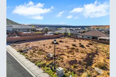 2864 S 3250 W, Hurricane, UT 84737 - Photo 2