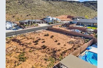 2864 S 3250 W, Hurricane, UT 84737 - Photo 4
