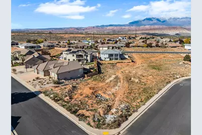 Dixie Springs, Hurricane, UT 84737 - Photo 2