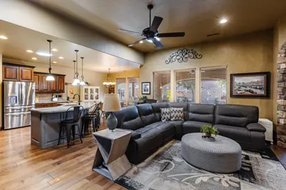 2056 S Great Basin Dr, Washington, UT 84780 - Photo 10