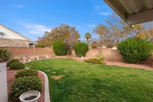 145 N Mall, Saint George, UT 84790 - Photo 18
