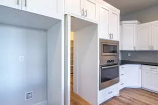 2872 N Kenzies Way, Santa Clara, UT 84765 - Photo 38