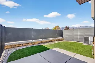 335 N 3210 W, Hurricane, UT 84737 - Photo 4