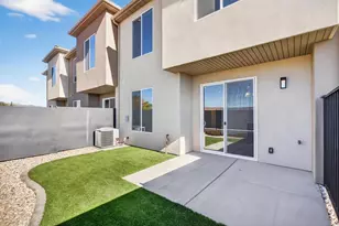 331 N 3210 W, Hurricane, UT 84737 - Photo 10