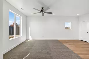 339 N 3210 W, Hurricane, UT 84737 - Photo 10