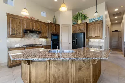 221 N Emeraud #11, Saint George, UT 84770 - Photo 10