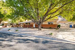 155 S 100 E, Hurricane, UT 84737 - Photo 6