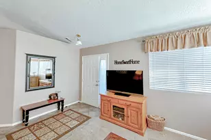 2051 W Canyon View Dr, Saint George, UT 84770 - Photo 6