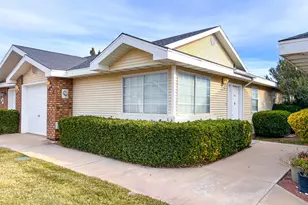 2051 W Canyon View Dr, Saint George, UT 84770 - Photo 1