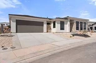 1043 N Falcon Ridge View, Hurricane, UT 84737 - Photo 6