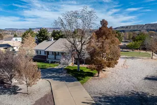 331 S 1230 W, Hurricane, UT 84737 - Photo 72