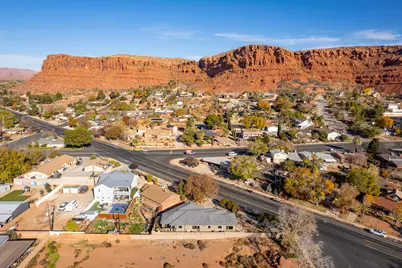 313 W Diagonal St, Saint George, UT 84770 - Photo 38