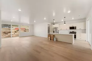 432 E Fiddlers Canyon Rd, Cedar City, UT 84721 - Photo 2