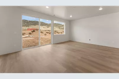 432 E Fiddlers Canyon Road #124, Cedar City, UT 84721 - Photo 8