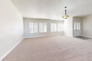 2395 W Beacon Cir, Cedar City, UT 84720 - Photo 8