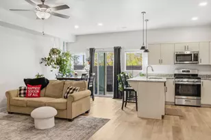 184 W 300 N, Washington, UT 84780 - Photo 6