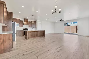 299 N Firerock Way, Hurricane, UT 84737 - Photo 10