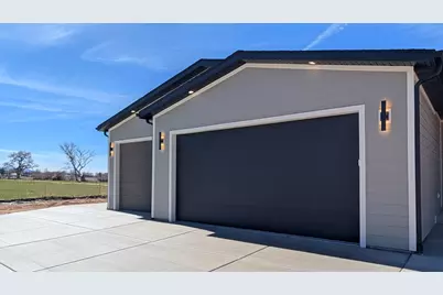 3893 N 350 W, Enoch, UT 84721 - Photo 4