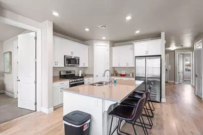 2462 E Cascada Way, Washington, UT 84780 - Photo 16