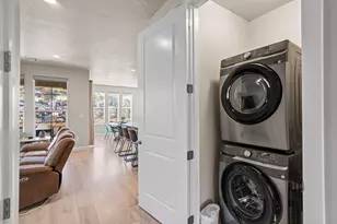 2462 E Cascada Wy, Washington, UT 84780 - Photo 18