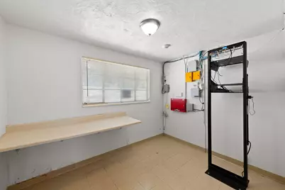 122 N 200 W, Saint George, UT 84770 - Photo 10