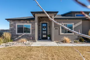 1742 N 3175 W, Cedar City, UT 84721 - Photo 2