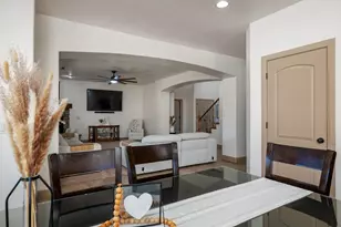 2553 S 2070 E, Saint George, UT 84790 - Photo 18