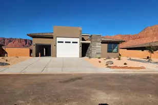 704 W Desert Dove Ln, Ivins, UT 84738 - Photo 2