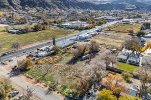 233 N State St, La Verkin, UT 84745 - Photo 4