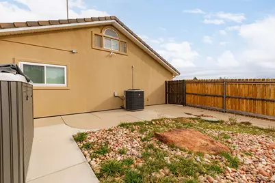 1333 E Big Pinion Ln, Apple Valley, UT 84737 - Photo 64