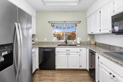 1040 N 1300 St W #66, Saint George, UT 84770 - Photo 14