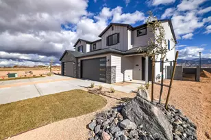 1026 N Fern St, Cedar City, UT 84721 - Photo 2