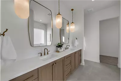 2098 S Pinto St, Washington, UT 84780 - Photo 16