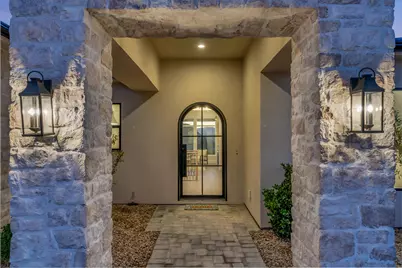 2098 S Pinto St, Washington, UT 84780 - Photo 4