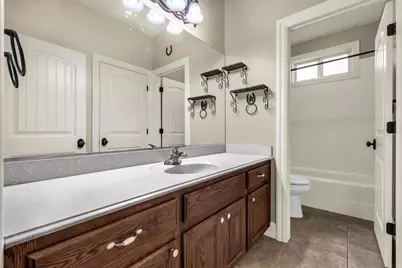817 E Sonoran Dr, Washington, UT 84780 - Photo 22