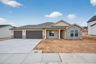 537 S Bryant St, Cedar City, UT 84720 - Photo 1