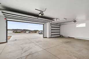 537 S Bryant St, Cedar City, UT 84720 - Photo 32