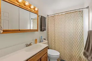 405 W Rosewood Cir, Cedar City, UT 84721 - Photo 14