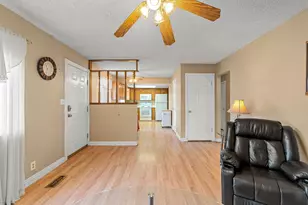 405 W Rosewood Cir, Cedar City, UT 84721 - Photo 4