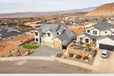 1321 E Pony Way, Washington, UT 84780 - Photo 64