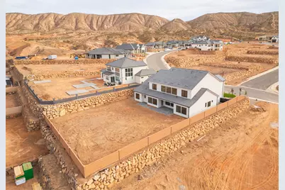 1321 E Pony Way, Washington, UT 84780 - Photo 4