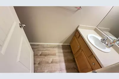 1167 E 400 S #11, Saint George, UT 84790 - Photo 8