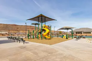 342 S Water Crse Dr, Washington, UT 84780 - Photo 42