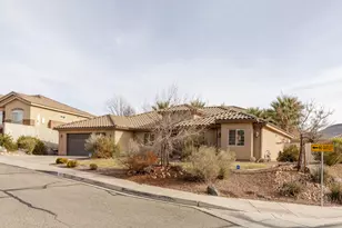 380 N 1660 Cir W, Saint George, UT 84770 - Photo 2
